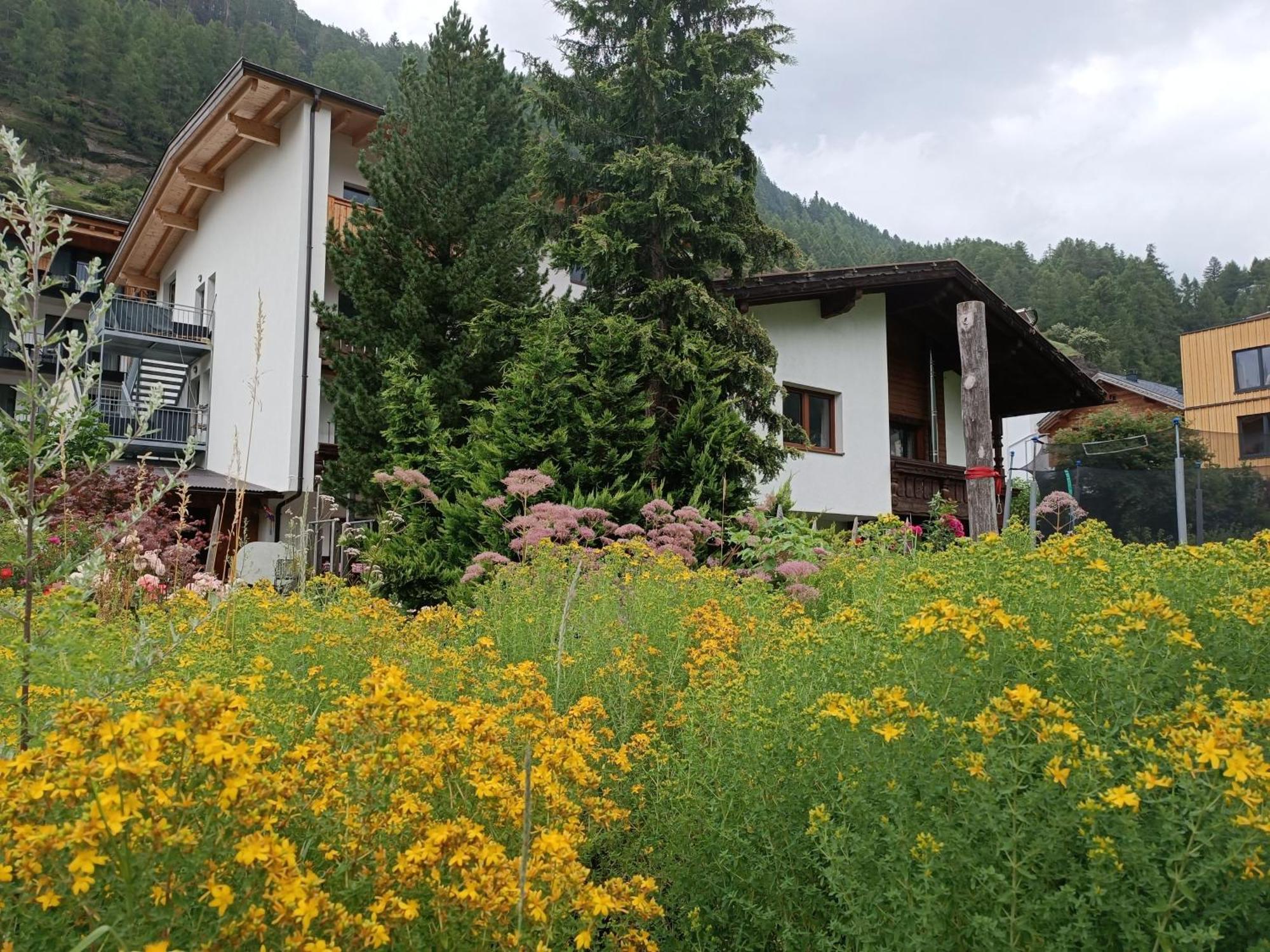 "Michls Hoamat" Ferienwohnung 6-8 Personen Sölden Buitenkant foto
